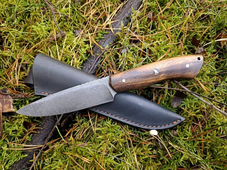 Ręcznie kuty Nóż do lasu OBOZOWY Stonewash WILK